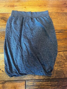 lululemon athletica Heathered Charcoal Bubble Skirt